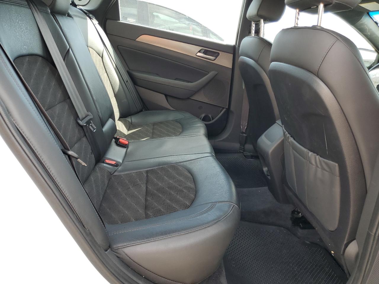 2018 Hyundai Sonata Sport VIN: 5NPE34AB9JH611038 Lot: 69883485