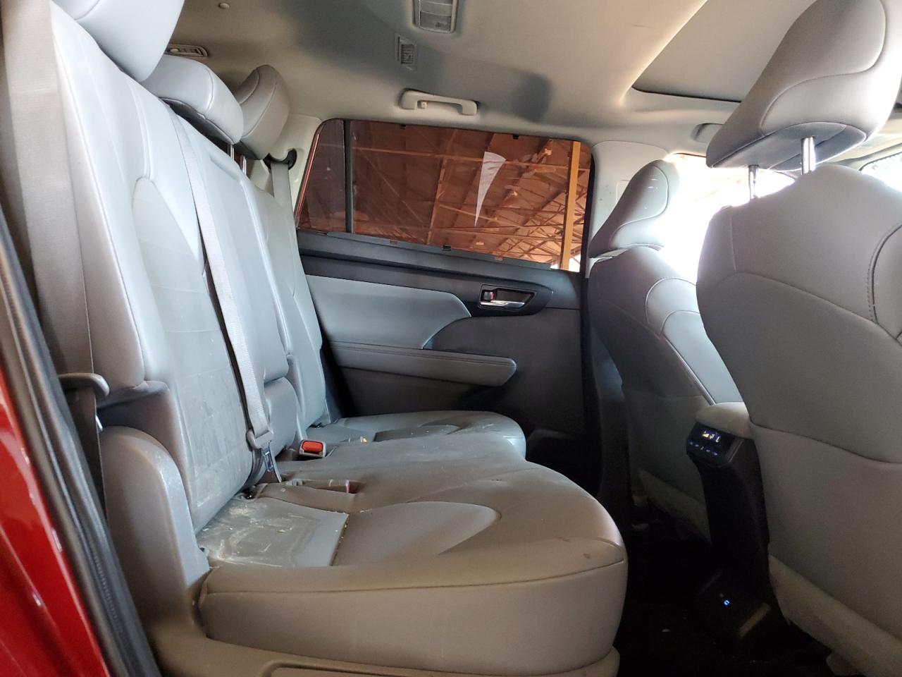 2022 Toyota Highlander Xle VIN: 5TDHZRAH7NS136034 Lot: 68118095