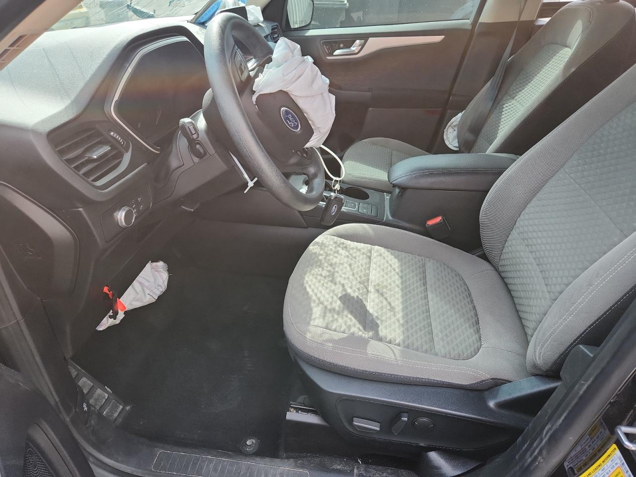 2020 Ford Escape Se VIN: 1FMCU9G61LUC17274 Lot: 70540265