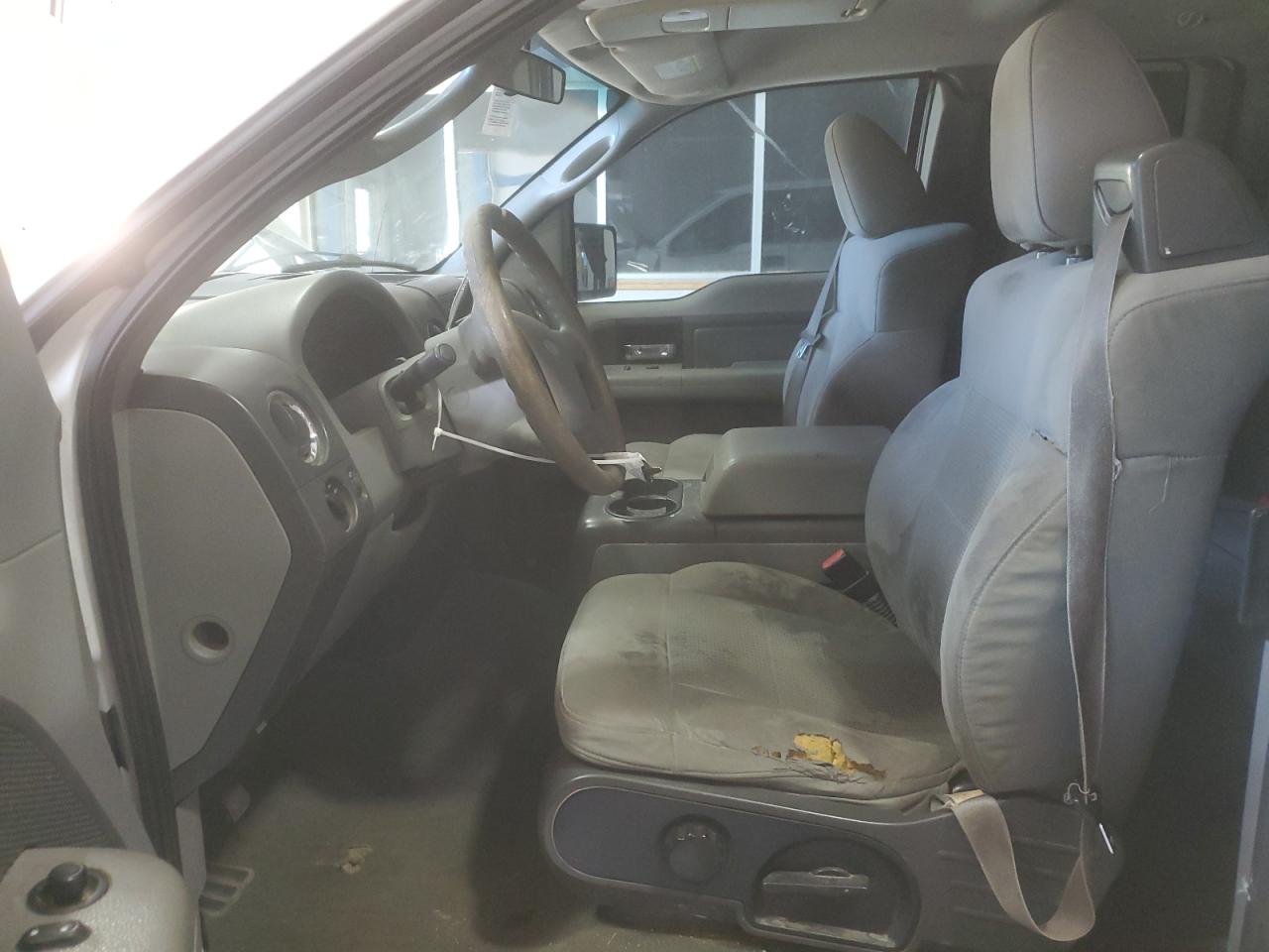 2007 Ford F150 VIN: 1FTPX12V87NA63806 Lot: 69779605