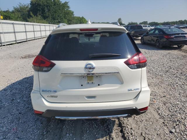  NISSAN ROGUE 2017 White
