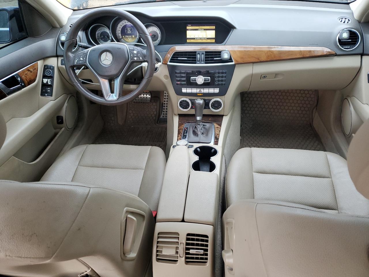 2012 Mercedes-Benz C 250 VIN: WDDGF4HB3CR238893 Lot: 70048555