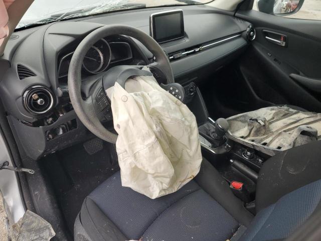  TOYOTA YARIS 2018 Szary