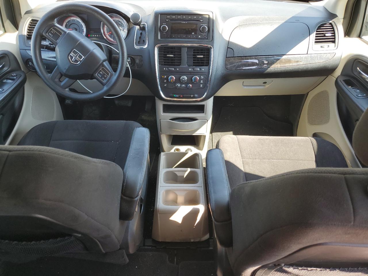 2011 Dodge Grand Caravan Express VIN: 2D4RN4DG7BR743175 Lot: 70841465