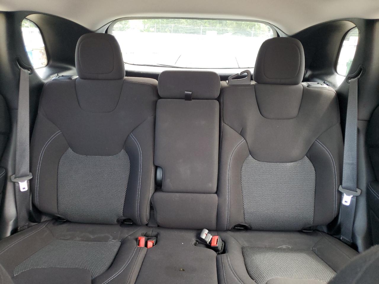 2020 Jeep Cherokee Latitude VIN: 1C4PJLCB2LD596770 Lot: 69541935