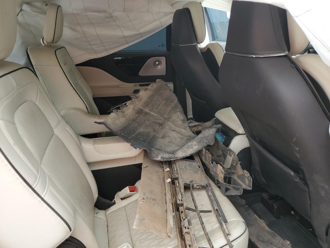 2020 Lincoln Aviator Black Label VIN: 5LM5J9XCXLGL28120 Lot: 70405915
