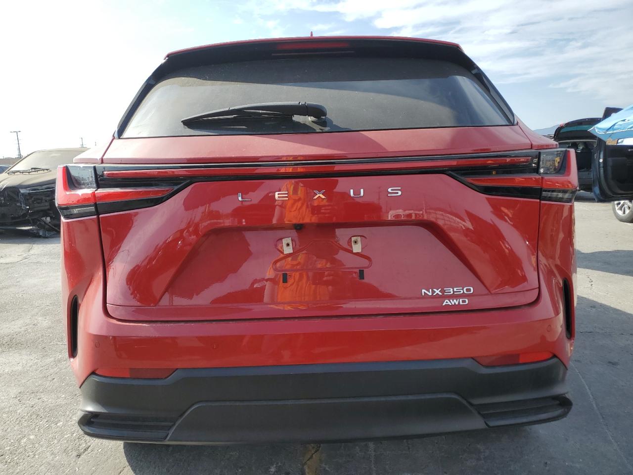 2024 Lexus Nx 350 Luxury VIN: 2T2HGCEZ2RC039355 Lot: 70045055