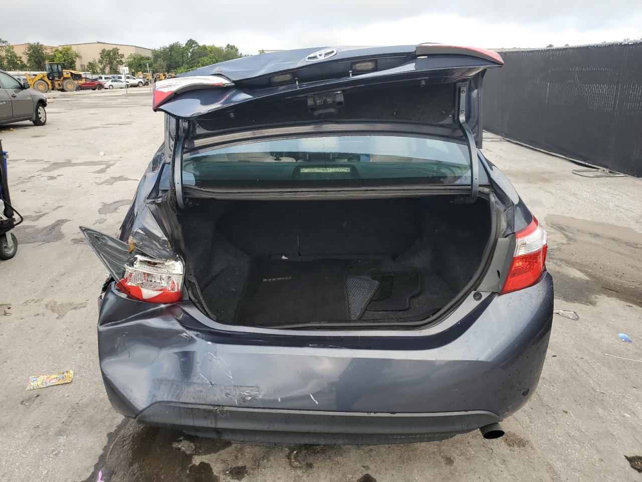 2015 Toyota Corolla L VIN: 2T1BURHE5FC359022 Lot: 70866775