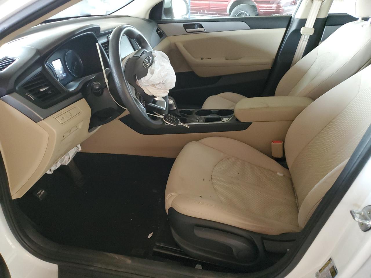 2019 Hyundai Sonata Se VIN: 5NPE24AF5KH732477 Lot: 68531465