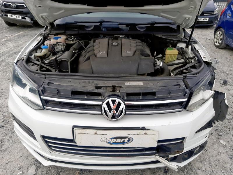2012 VOLKSWAGEN TOUAREG V6