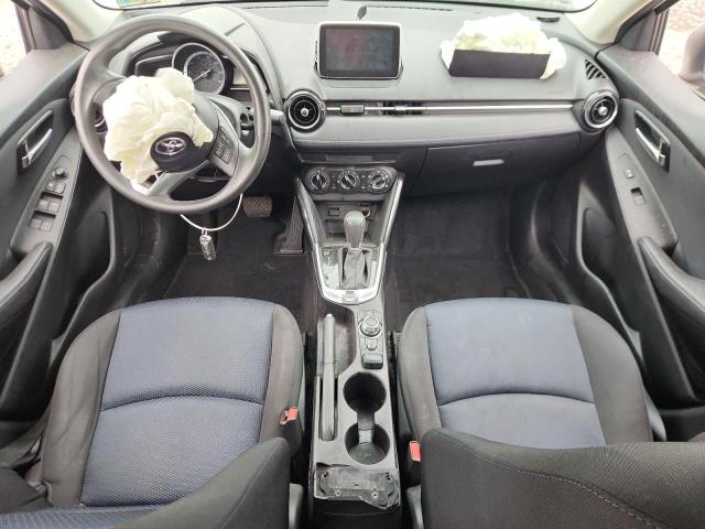  TOYOTA YARIS 2018 Biały