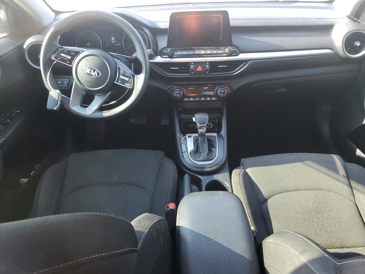 2019 Kia Forte Fe VIN: 3KPF24AD7KE057870 Lot: 68871075