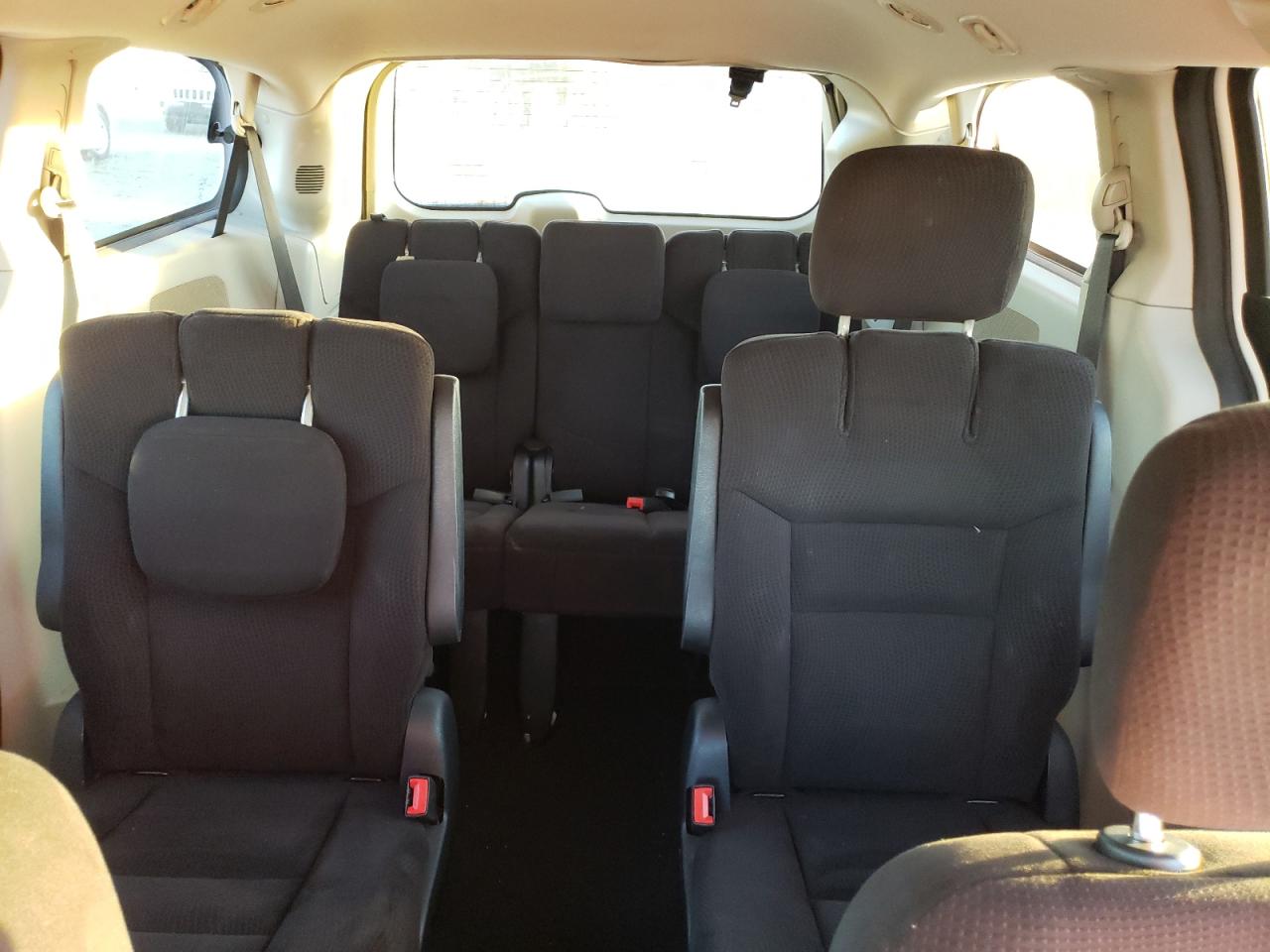 2014 Dodge Grand Caravan Sxt VIN: 2C4RDGCG8ER245025 Lot: 68222845