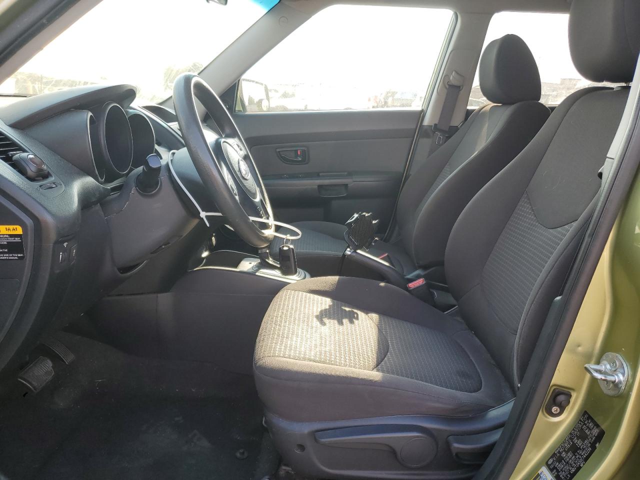 2012 Kia Soul VIN: KNDJT2A50C7442239 Lot: 70683135