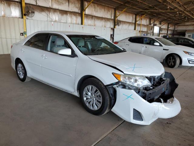  TOYOTA CAMRY 2013 Biały