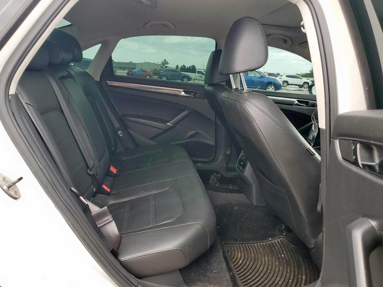 2017 Volkswagen Passat Se VIN: 1VWGT7A36HC069872 Lot: 69388525