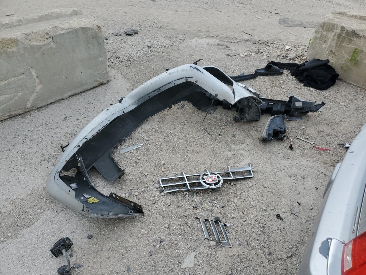 2010 Cadillac Dts VIN: 1G6KA5EY6AU124143 Lot: 69990375