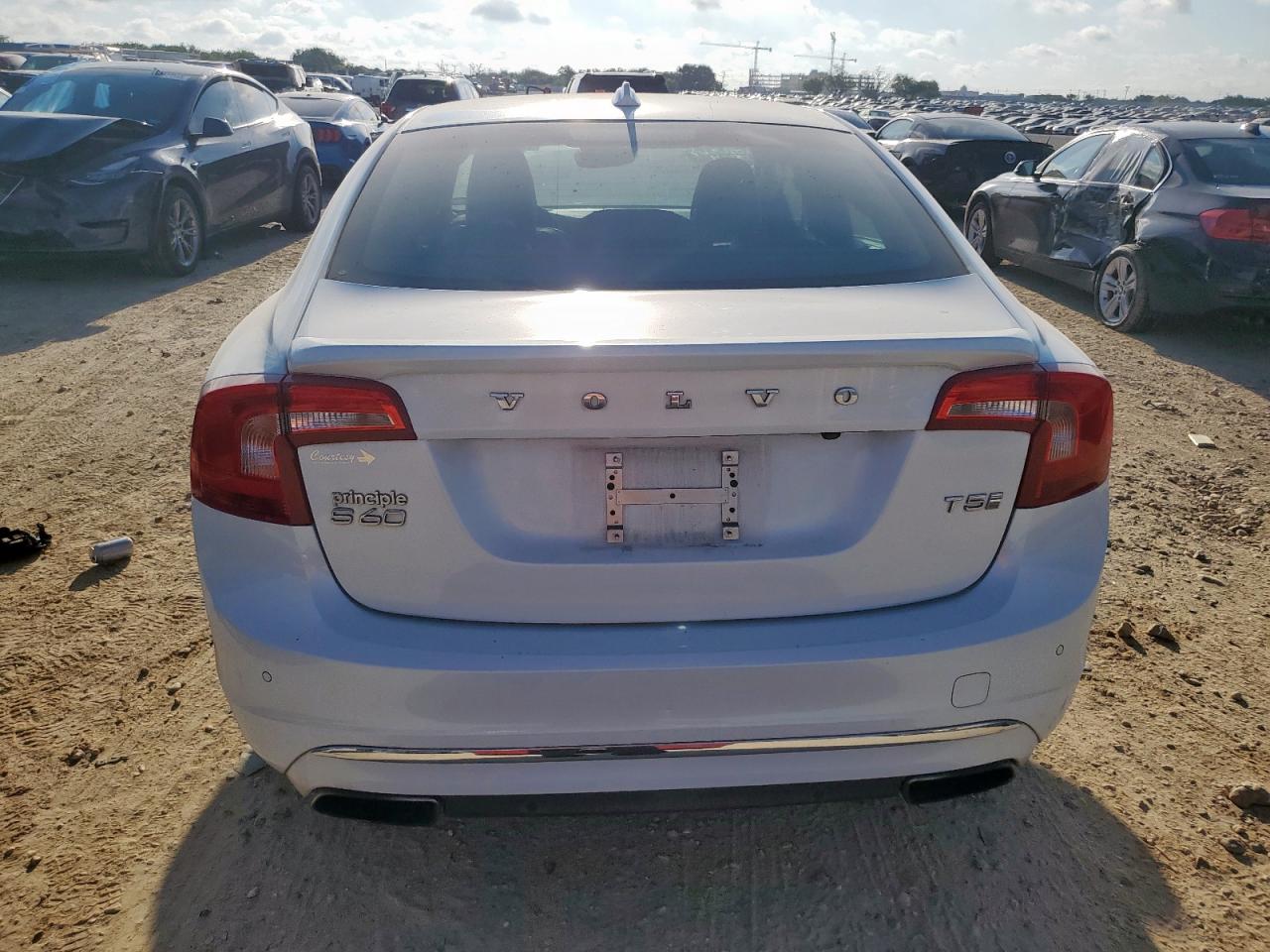 2018 Volvo S60 Platinum VIN: LYV402HM9JB178014 Lot: 68581445