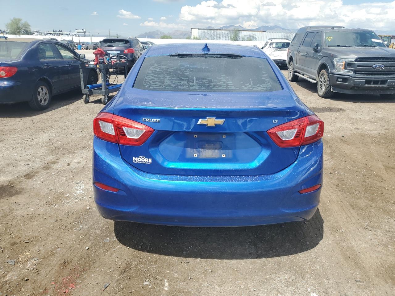 2017 Chevrolet Cruze Lt VIN: 1G1BE5SM8H7197714 Lot: 70189785
