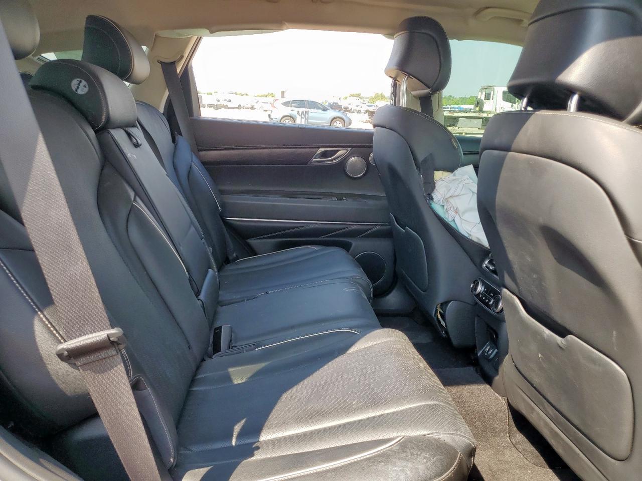 2023 Genesis Gv80 Base VIN: KMUHBDSB3PU124170 Lot: 69021525