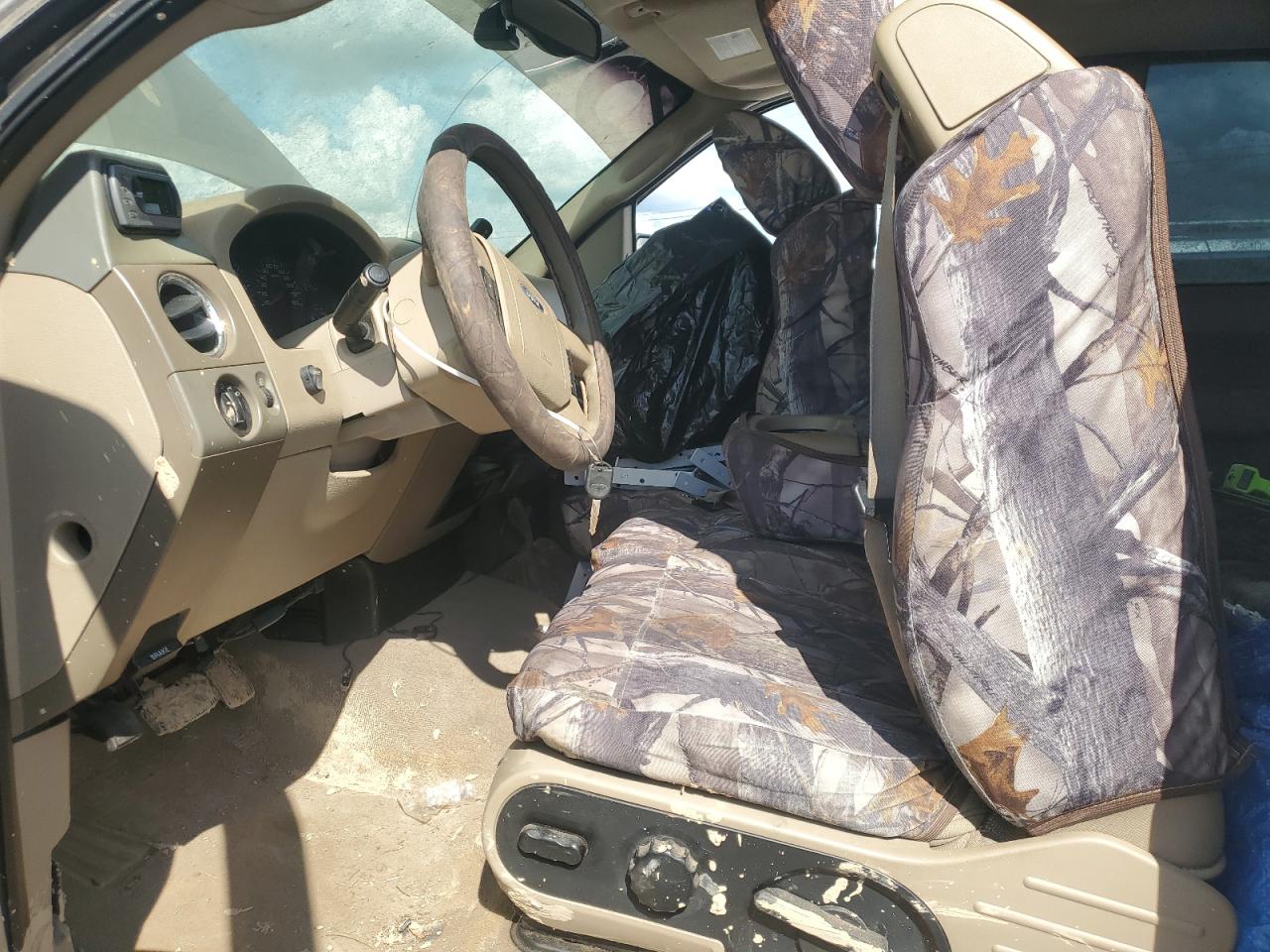 2005 Ford F150 VIN: 1FTPX14585NB79565 Lot: 67787065