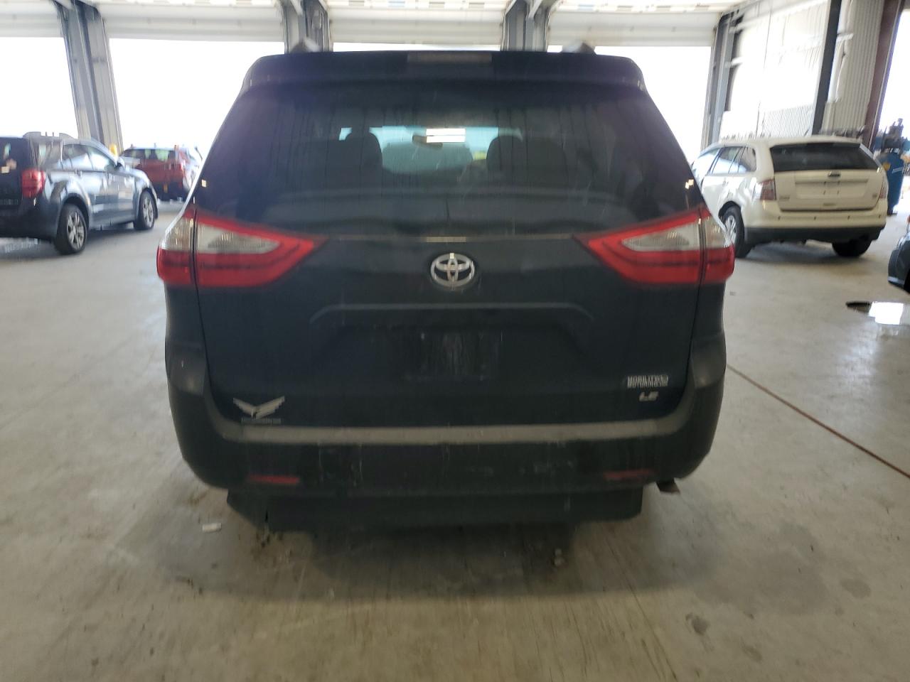 2015 Toyota Sienna Le VIN: 5TDKK3DC7FS624540 Lot: 70029915