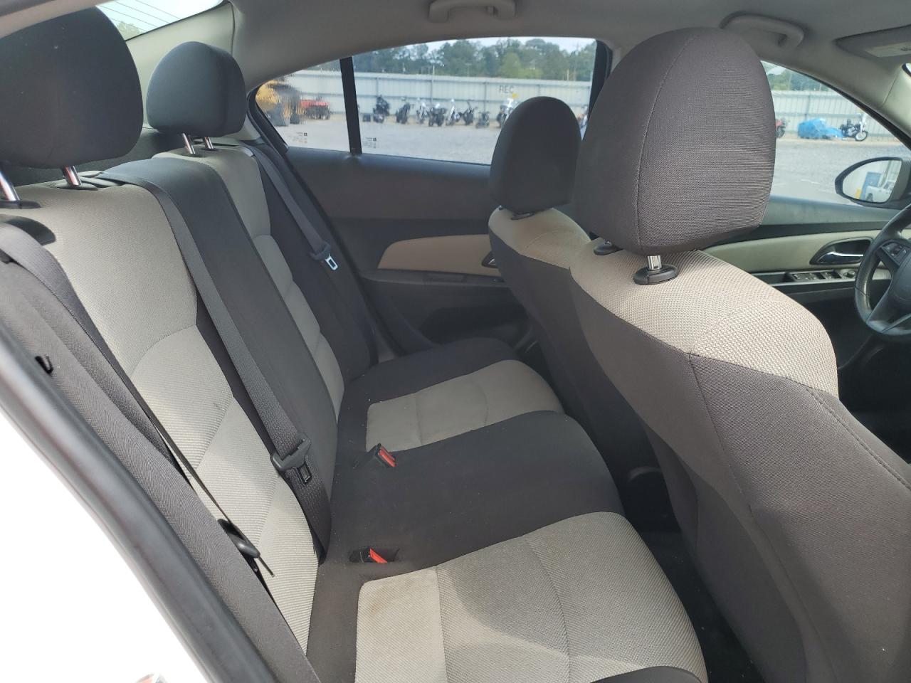 2016 Chevrolet Cruze Limited Ls VIN: 1G1PC5SH1G7125816 Lot: 70118545