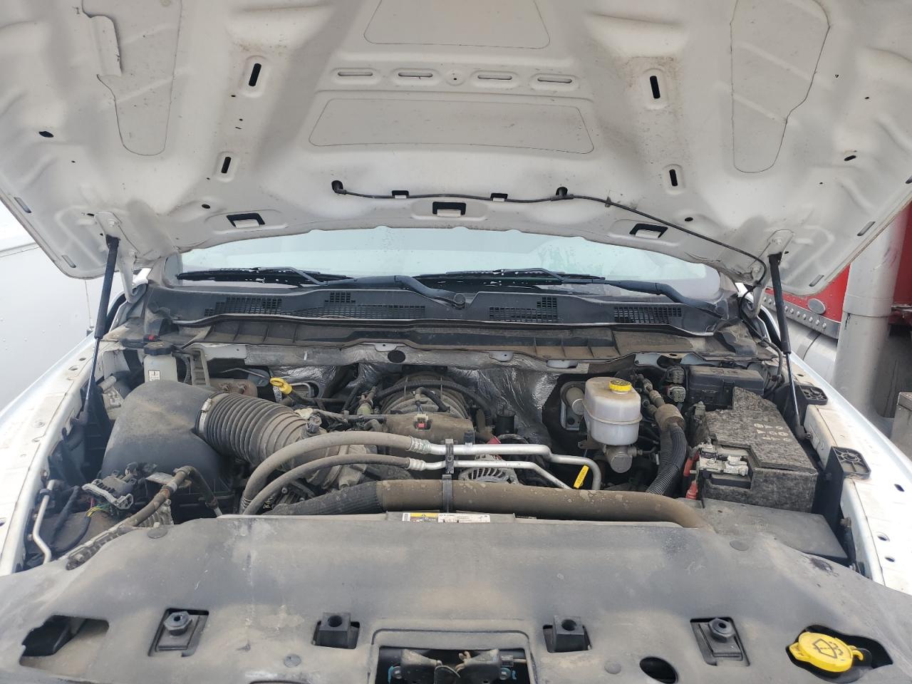 2018 Ram Trucks 3500 - Delivery Truck VIN: 3C7WRSBJ8JG124941 Lot: 81530515