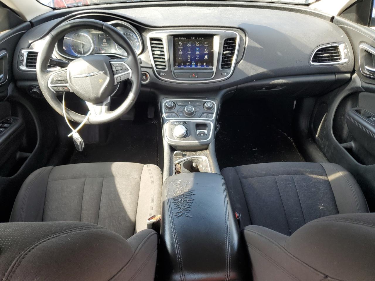 2015 Chrysler 200 Limited VIN: 1C3CCCAB8FN682244 Lot: 70884705
