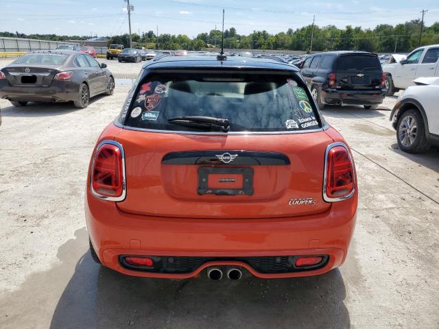  MINI COOPER 2019 Оранжевый