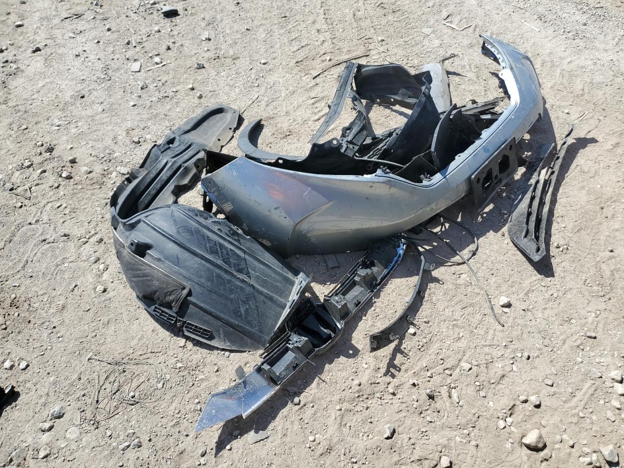 2018 Honda Cr-V Lx VIN: 2HKRW5H39JH402038 Lot: 70810415