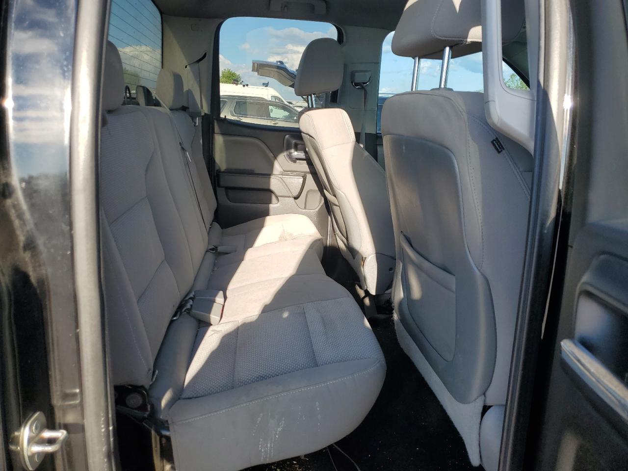 2015 GMC Sierra K1500 VIN: 1GTV2TEC8FZ225842 Lot: 70447695