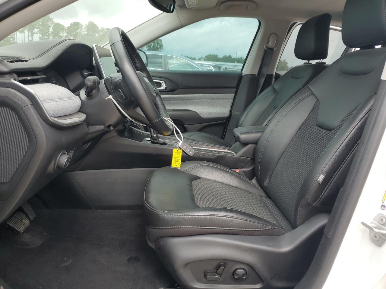 2022 Jeep Compass Latitude VIN: 3C4NJCBB1NT228943 Lot: 67729425