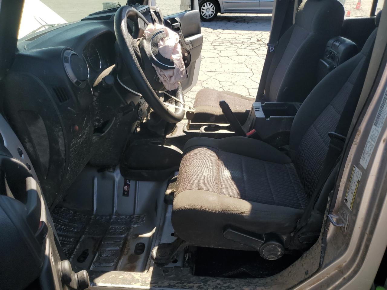 2011 Jeep Wrangler Unlimited Sport VIN: 1J4BA3H14BL568378 Lot: 70456985