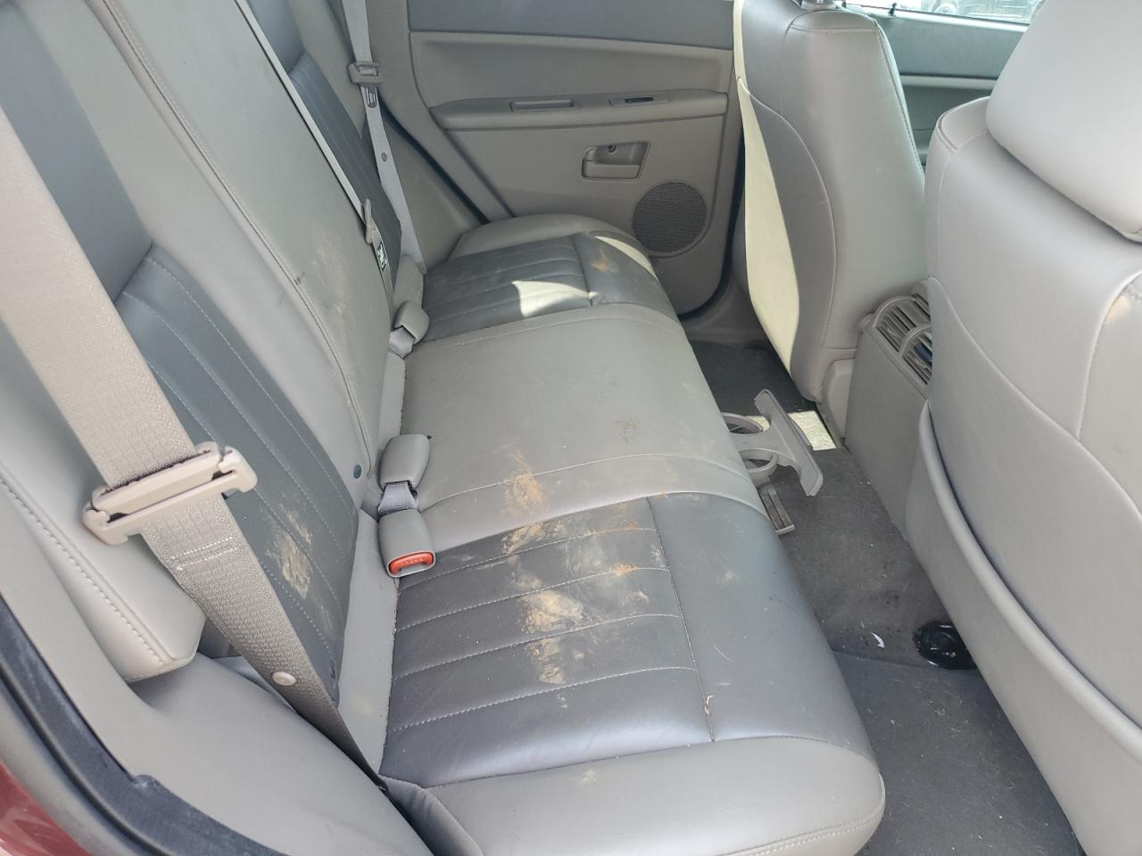 2007 Jeep Grand Cherokee Laredo VIN: 1J8HR48P97C579251 Lot: 69692285