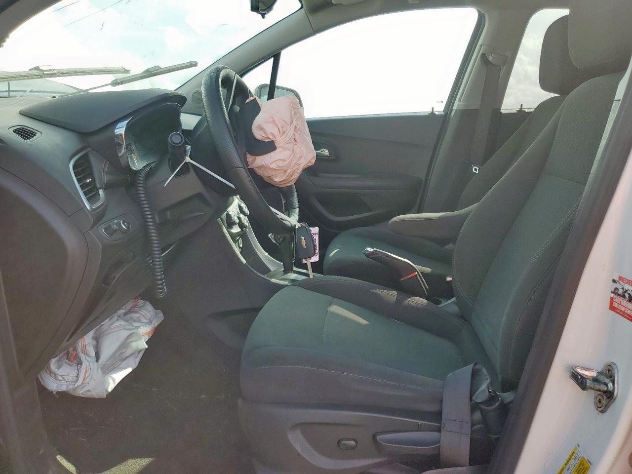 2022 Chevrolet Trax Ls VIN: KL7CJNSM9NB538552 Lot: 70945105