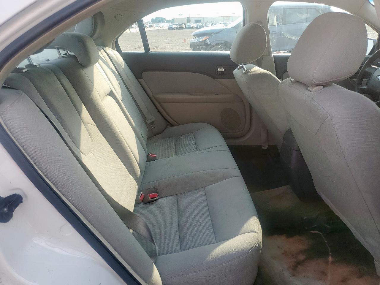 2012 Ford Fusion S VIN: 3FAHP0GA4CR239042 Lot: 69379555