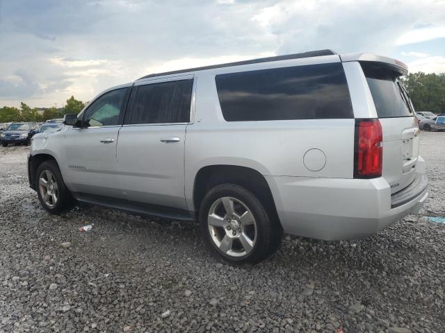  CHEVROLET SUBURBAN 2018 Серебристый