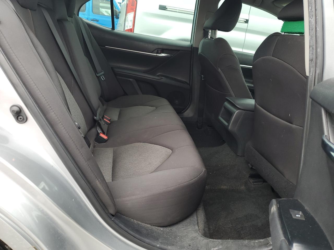 2020 Toyota Camry Le VIN: 4T1C11AK0LU883672 Lot: 70557865