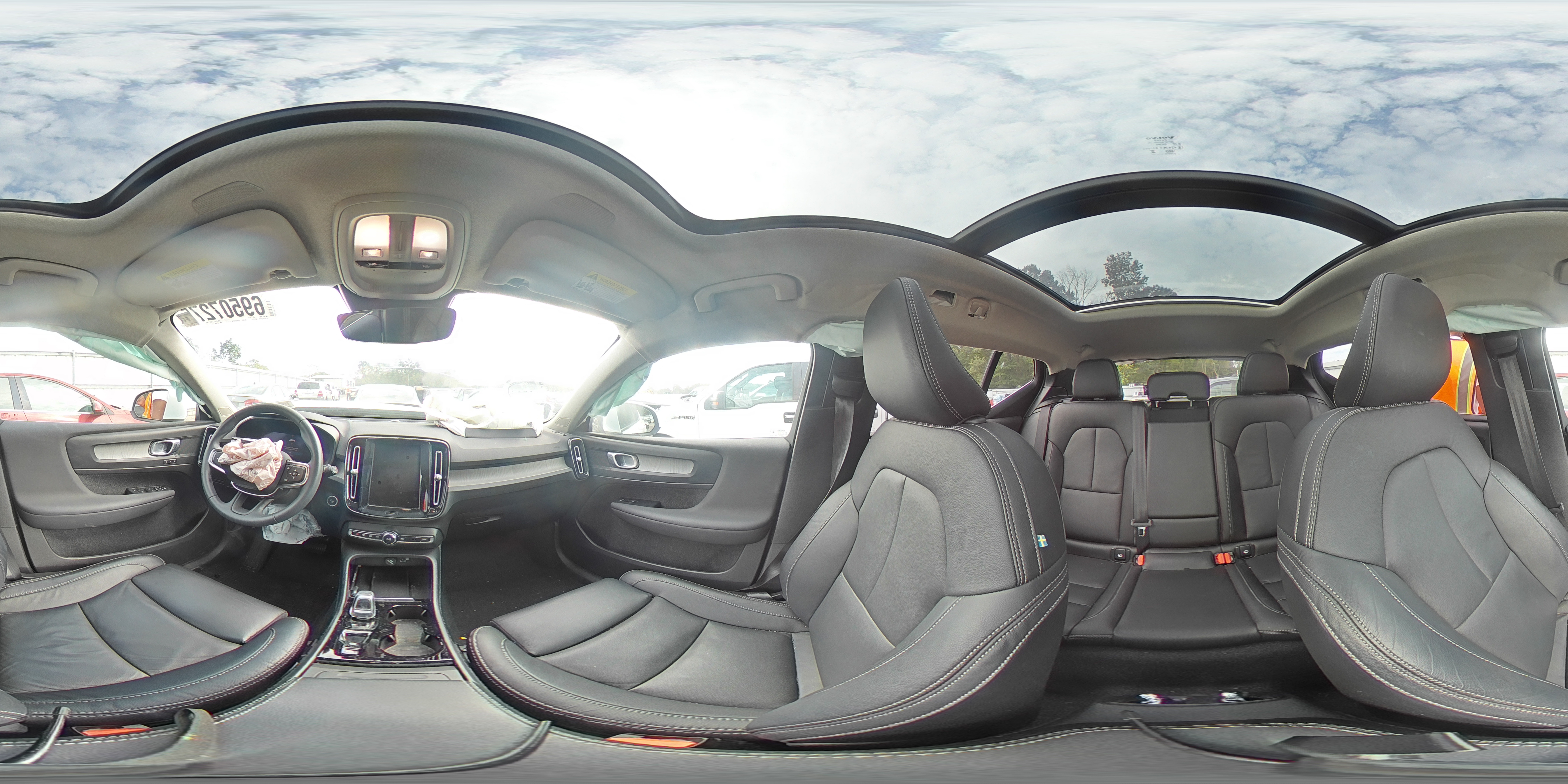 2023 Volvo Xc40 Plus VIN: YV4L12UN7P2081330 Lot: 69507275