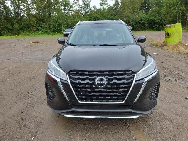 2025 NISSAN KICKS PLAY SV  