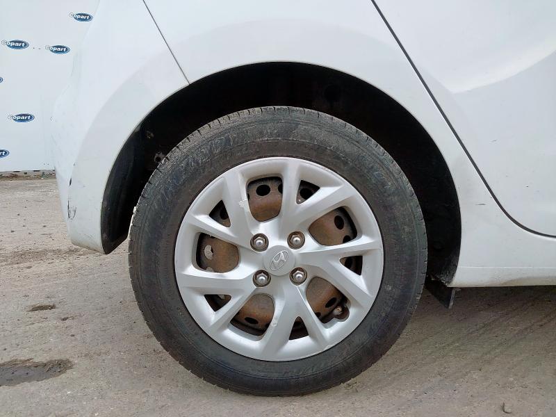 2018 HYUNDAI I10 SE