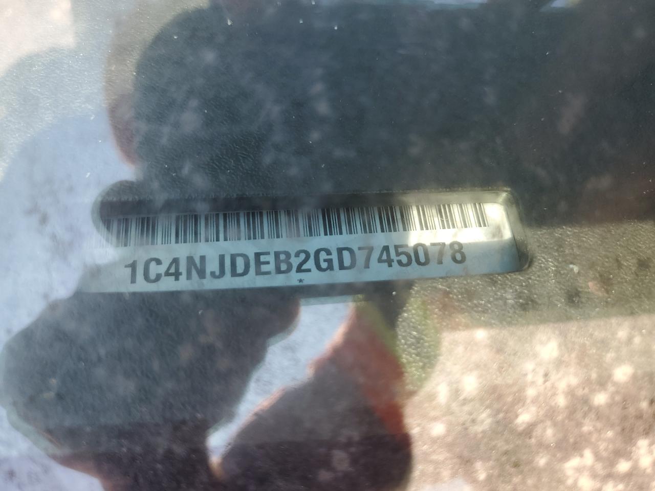 2016 Jeep Compass Latitude VIN: 1C4NJDEB2GD745078 Lot: 71035435