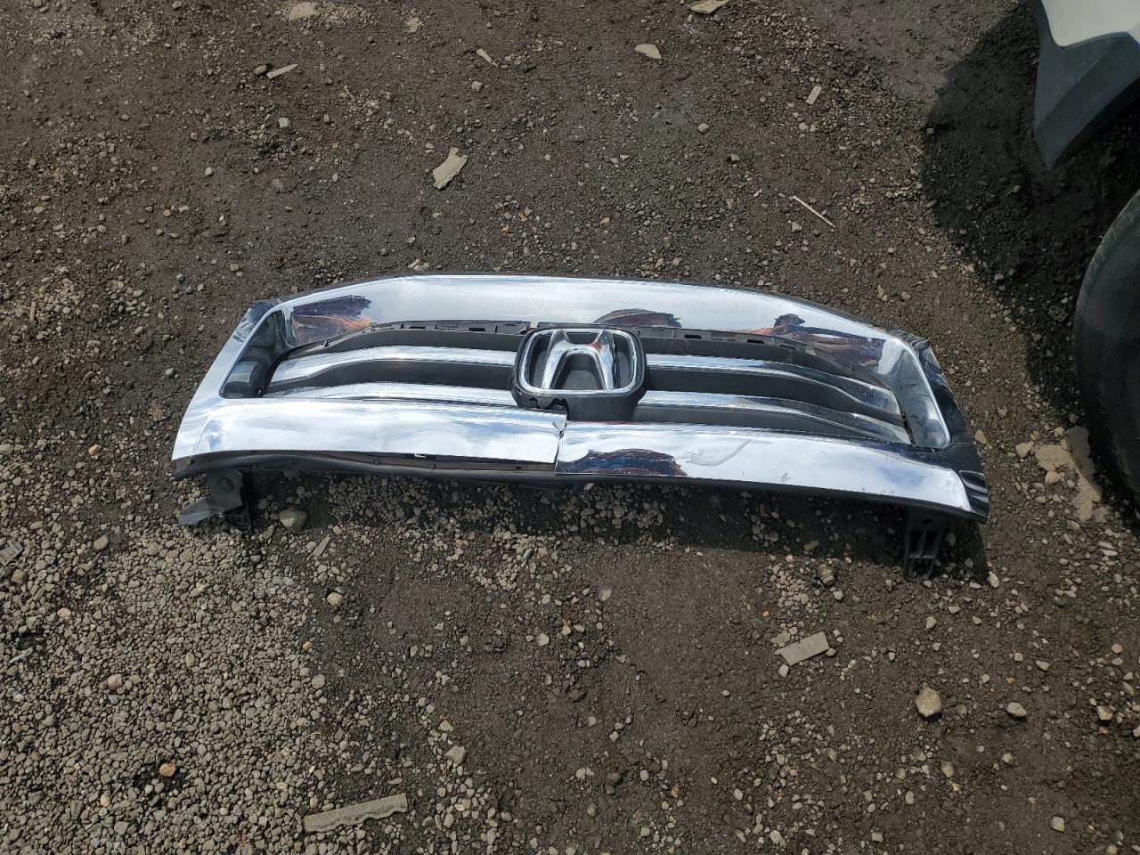 2012 Honda Pilot Touring VIN: 5FNYF3H95CB008218 Lot: 69782265