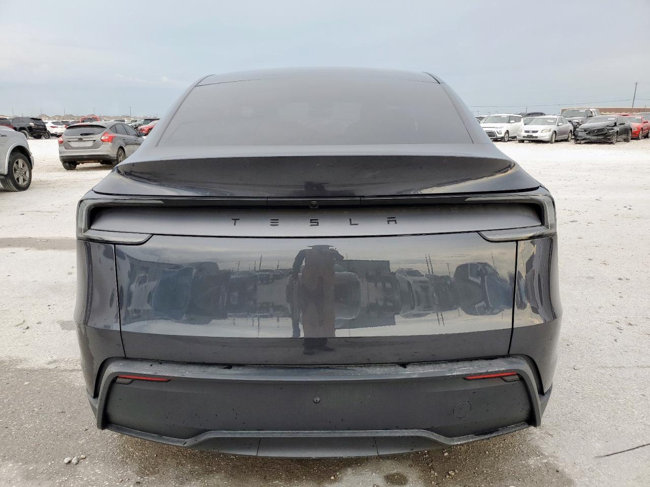 2026 Tesla Model Y VIN: 7SAYGDED9TA430357 Lot: 68759845