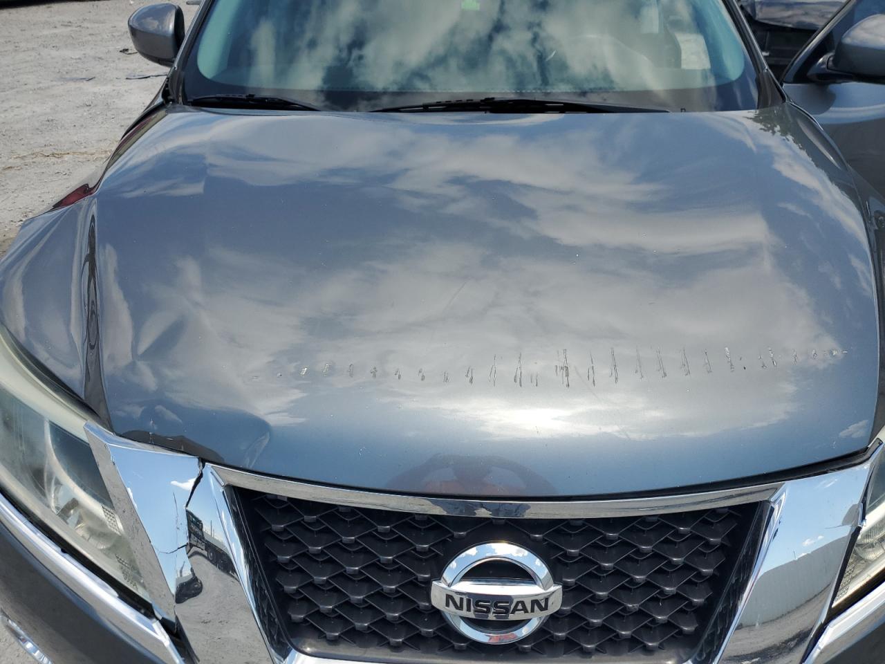 2015 Nissan Pathfinder S VIN: 5N1AR2MN3FC717880 Lot: 67082155