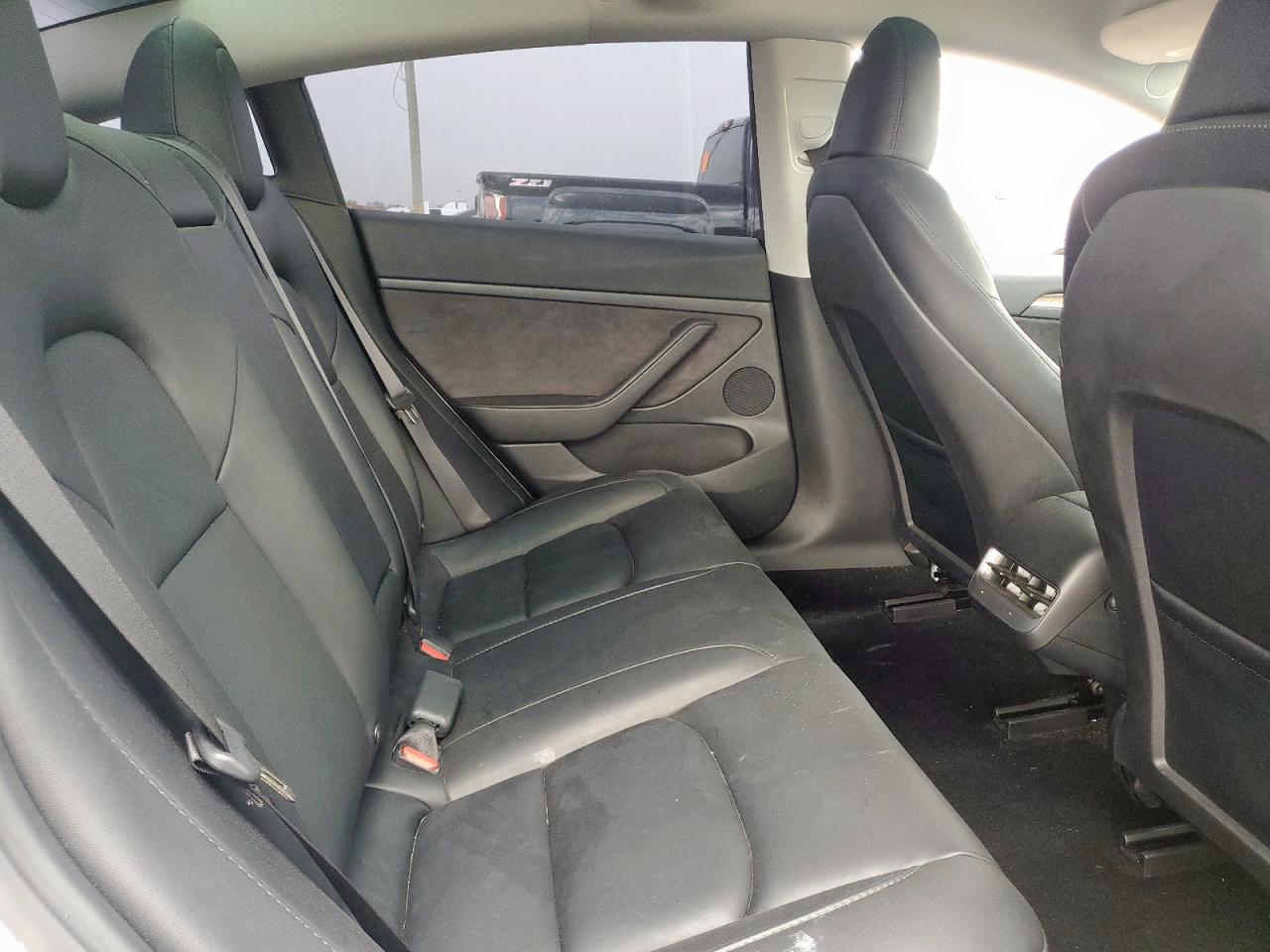 2023 Tesla Model 3 VIN: 5YJ3E1EA7PF572409 Lot: 68480275