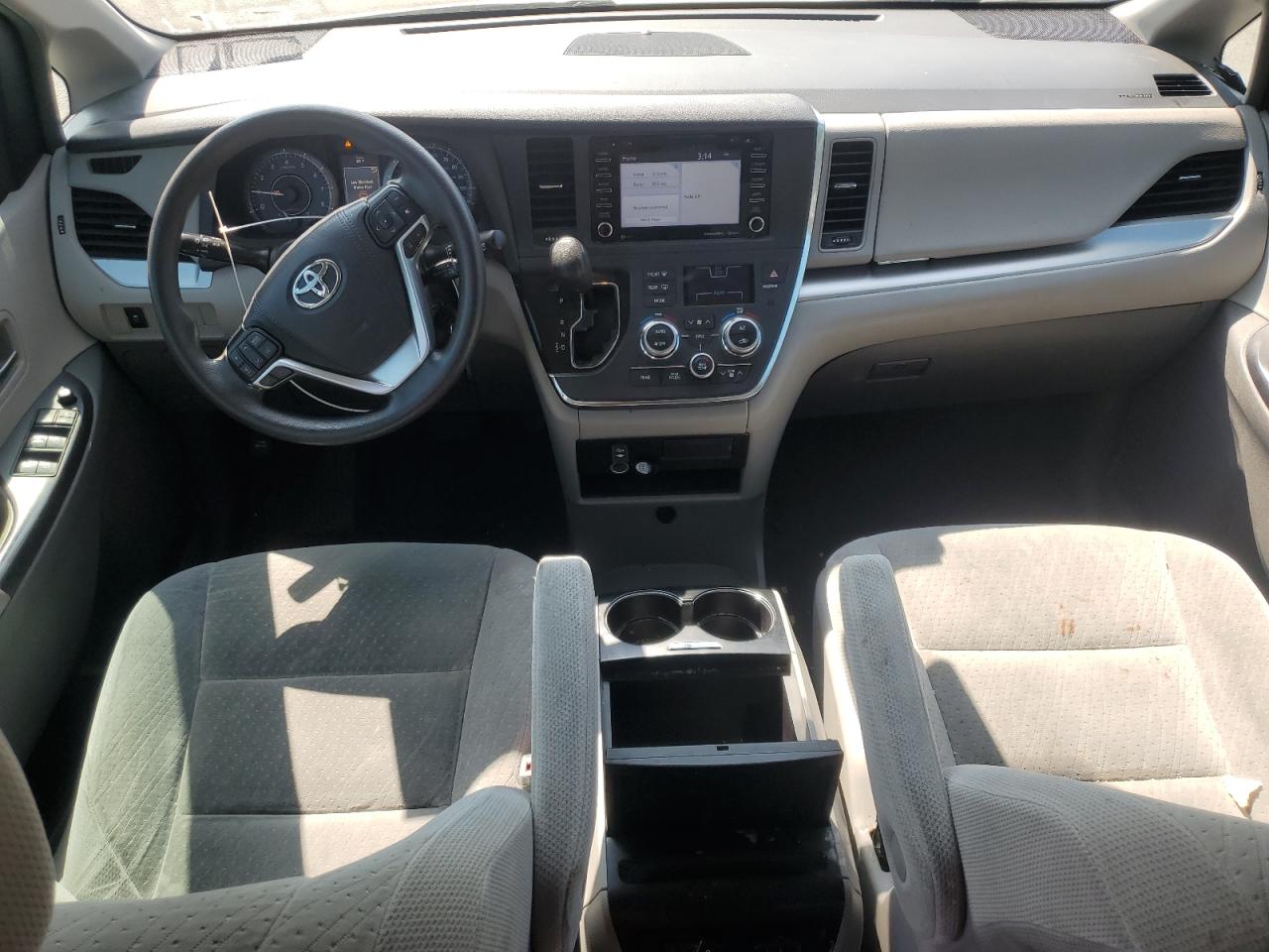 2019 Toyota Sienna Le VIN: 5TDKZ3DC1KS983095 Lot: 67254915