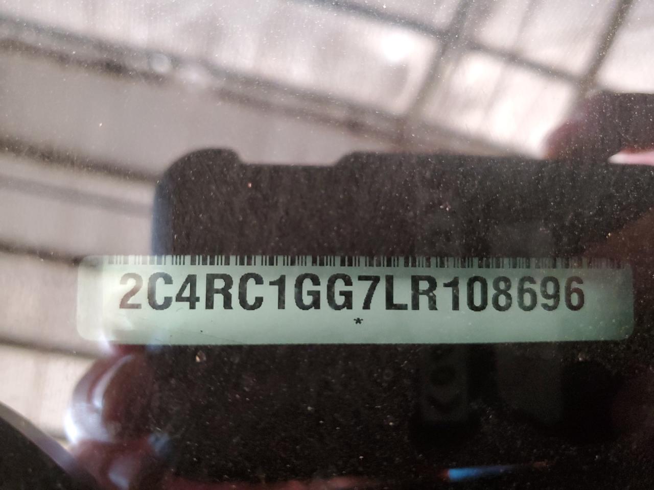 2020 Chrysler Pacifica Limited VIN: 2C4RC1GG7LR108696 Lot: 69701505