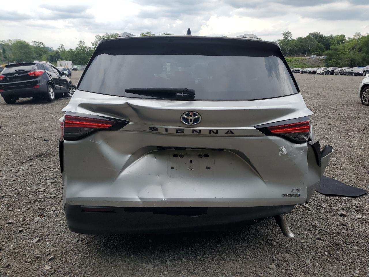 2022 Toyota Sienna Le VIN: 5TDBRKEC1NS096061 Lot: 67847375